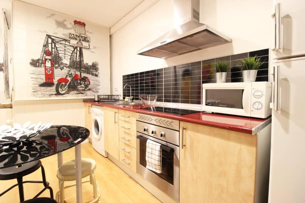 Centrico Apartamento Estilo Pop-Art By Batuecas Madrid Exterior foto
